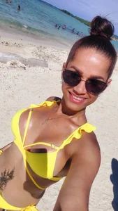 PINK__LOLA1 Your diva on the beach🏝️👙 Immagine  4