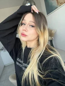TaiLedCompact's XXX Nude Photo 8