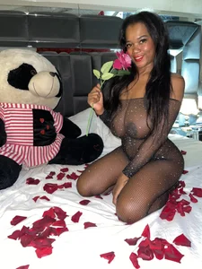 LindaaColeman Happy Valentines Day Pic 3