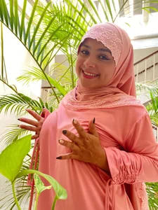 AliaAsad Ready to live out your wildest fantasies 😈 รูป  2