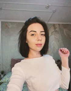 JanetWhite Public Gambar 7