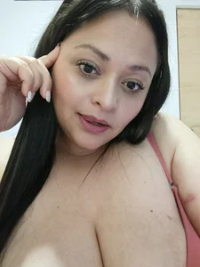 Julieta_BBWPublic Bild 2