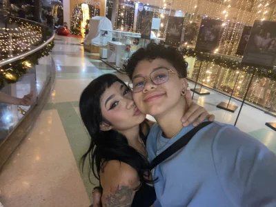 azul_honey us being happy very happy 🌺🌼 Pic 5