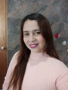 Heidy_Wellsprepared for divertion Bild 4