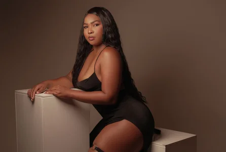 madisoncurt_ Seductive and sensual Mady Foto