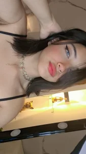 Victoriaa2_DollのOCEAN EYESの 2枚の写真