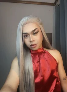 Horny_HoneyX Adorable and Stunning Honey Poză 4