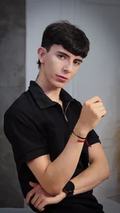 mathias_saenz Sweet face of a good boy 😏💣 Foto 4