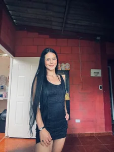 nicole_stevens Public Immagine  2