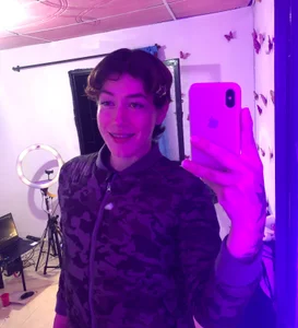 Koral_10 a little more of me صورة واحدة|Koral_10 a little more of me صورتان|Koral_10 a little more of me  2 صور|Koral_10 a little more of me  2 صورة