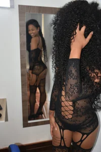 wizarpamela sexy girl slika