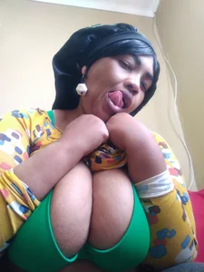 SexxyBoob Dicks Turn me On.... Pic