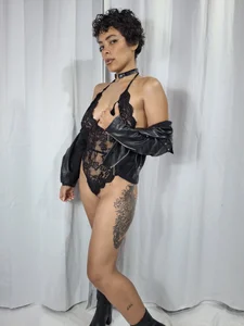 AnaChernova Rock Girl Pic 2