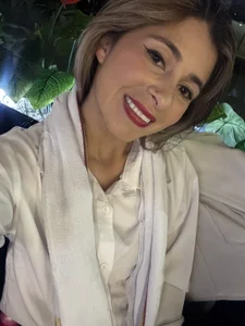 SaraRoads Behind My Smile Pic