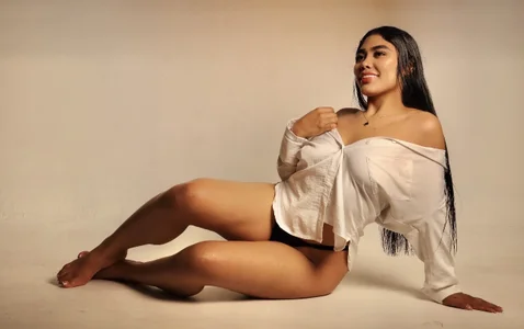 Roxana_gomez 🤍❤️‍🔥 Pic