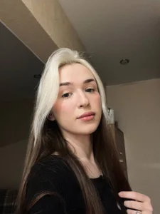 moon_tinys XXX nøgenfoto 4