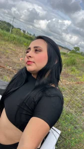 ValeryTorres_ Public  2টি ছবি