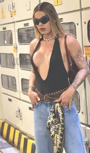 dark_sailent Girl Model 圖片