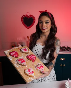 DaniDusan_ Pin-Up Girl San Valentine Edition ❤️🌹 Bilde 7