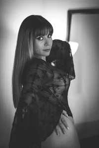 black and white de DarlinJones  4 Imagens