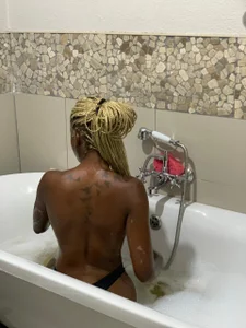 xSATIVAx Soapy 🫧🧼wet, cum join me 💦 Pic 2