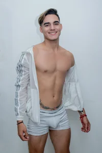 Noa_Langa little of me Bild 3