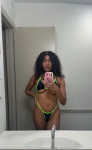 DaisyMynx 🙈 Pic 5