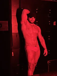 ___Nauak Public Pic 5