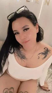 ivyka_monroe_cn Public slika