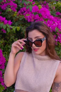 Anavi_ Public صورة واحدة|Anavi_ Public صورتان|Anavi_ Public  4 صور|Anavi_ Public  4 صورة