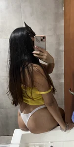 MaluZukii's XXX Nude Photo 1