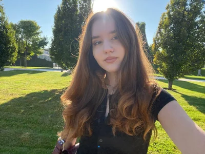 Anna_Bananaa Public Pic 2