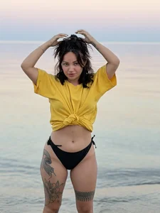 BiteMeSarah 🥰 รูป  2