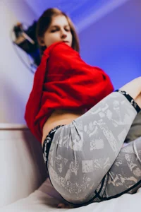 Frank_FraerのWhat do you think about red?の 8枚の写真