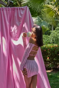 valery_yepes Very pink💗 Pic 4