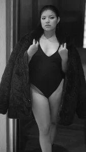 Amyblack__ 💀🖤Dark photos in the elevator💀🖤 圖片 8