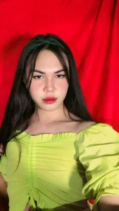 Slutty_cock23 KARINA Pic 5