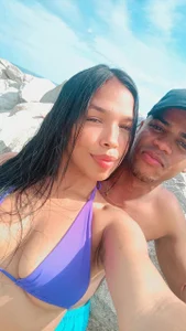 TaylorAndThalia AMATEUR PICS Εικόνα 4