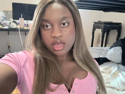 SarabellaSin Public Bilde 5