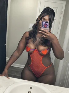 Candy90 Public Pic 5