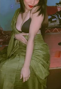 Nepali-queen's photo
