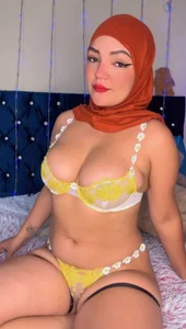 Dana-Alabi With a clean conscience and dirty desires. 🥵🔥 Pic 3