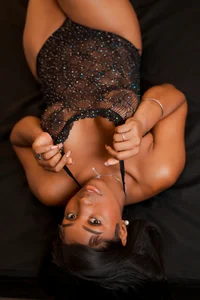 NAOMMII_ Fancy woman 💋 Pic 2