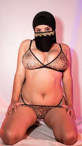 Karim_Nabil amazing tits Pic 8