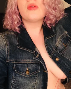 Thiccums-the-Goddess's photo