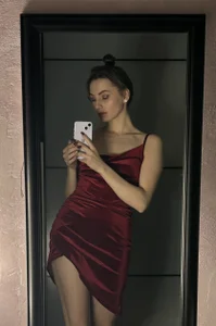 LeesaWinther Public Kuva 4