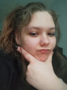 just a face (god give me a new phone with a good camera) de DjennaPalme  4 Imagens