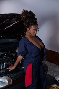 💋 Your Car Is in Good Hands