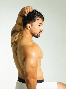 Regan__ 💛⚡🔥 사진