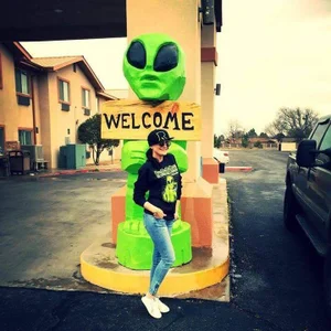 DirtyDiana69_ When I had my hair brunette Pic 2